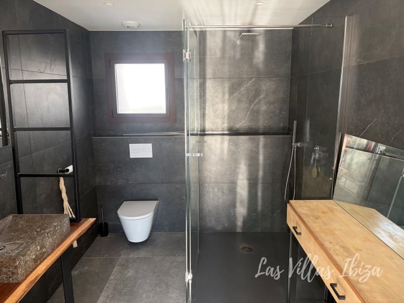 3 bedroom Villa for sale in Santa Eulalia / Santa Eularia with pool - € 3,250,000 (Ref: 9504667)