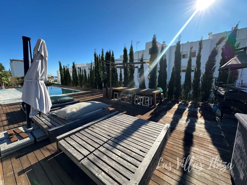 3 bedroom Villa for sale in Santa Eulalia / Santa Eularia with pool - € 3,250,000 (Ref: 9504667)