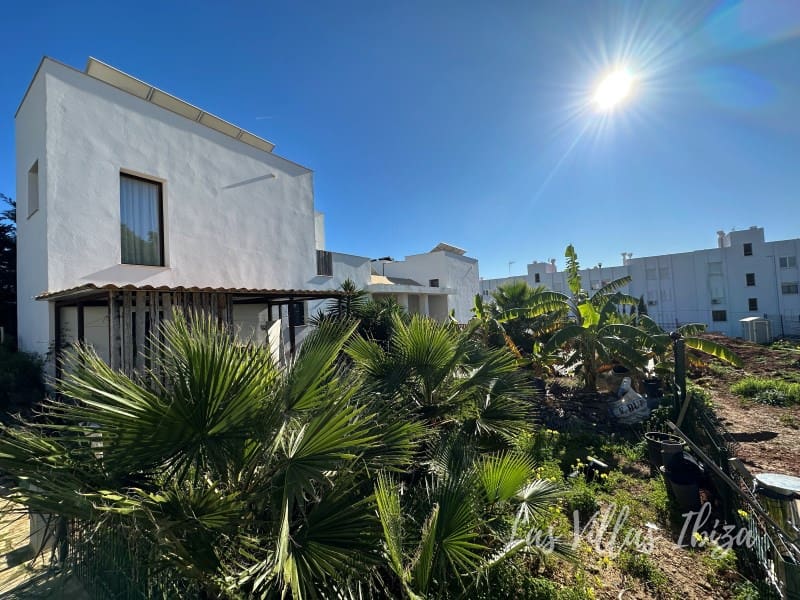 3 bedroom Villa for sale in Santa Eulalia / Santa Eularia with pool - € 3,250,000 (Ref: 9504667)