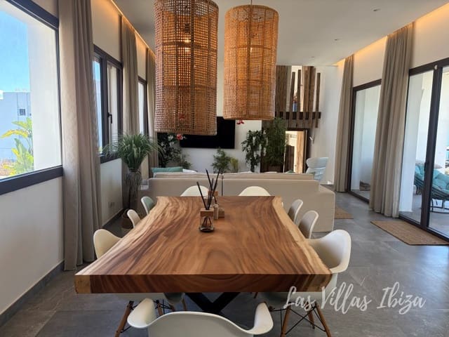 3 soveværelse Villa til salg i Santa Eulalia / Santa Eularia med swimmingpool - € 3.250.000 (Ref: 9504667)