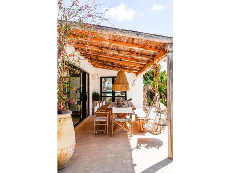 4 bedroom Villa for sale in Es Cubells - € 2,900,000 (Ref: 9535941)