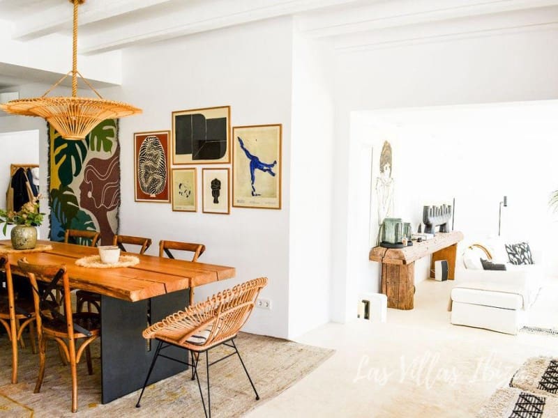 4 bedroom Villa for sale in Es Cubells - € 2,900,000 (Ref: 9535941)