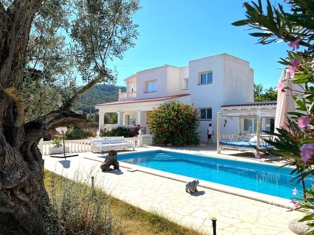 4 Zimmer Villa zu verkaufen in Ibiza / Eivissa Stadt - 2.075.000 € (Ref: 9537265)