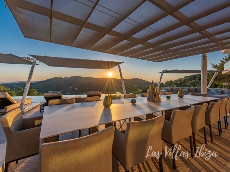 9 makuuhuone Huvila myytävänä paikassa Roca Llisa mukana uima-altaan - 9 800 000 € (Ref: 9574864)