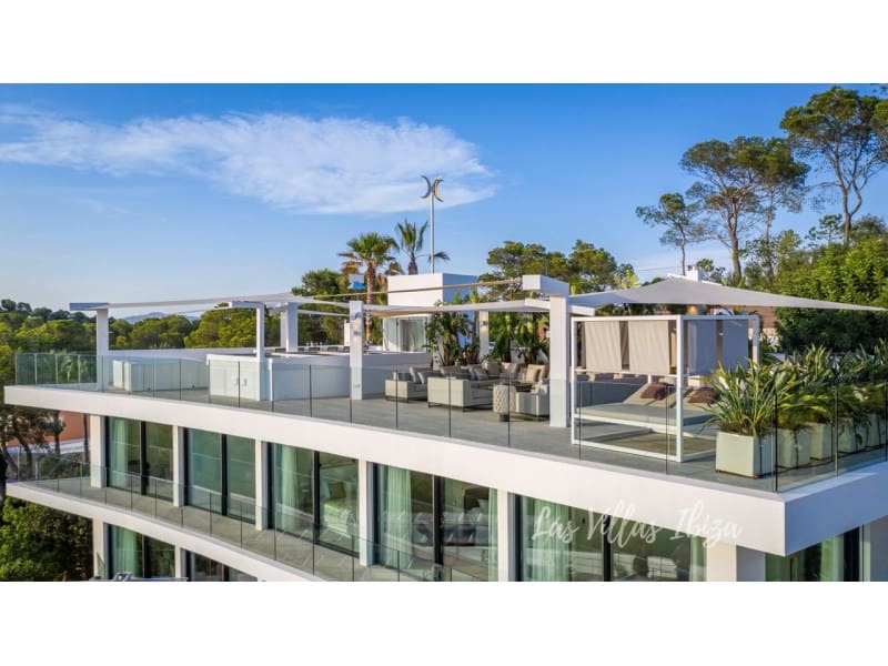 9 makuuhuone Huvila myytävänä paikassa Roca Llisa mukana uima-altaan - 9 800 000 € (Ref: 9574864)