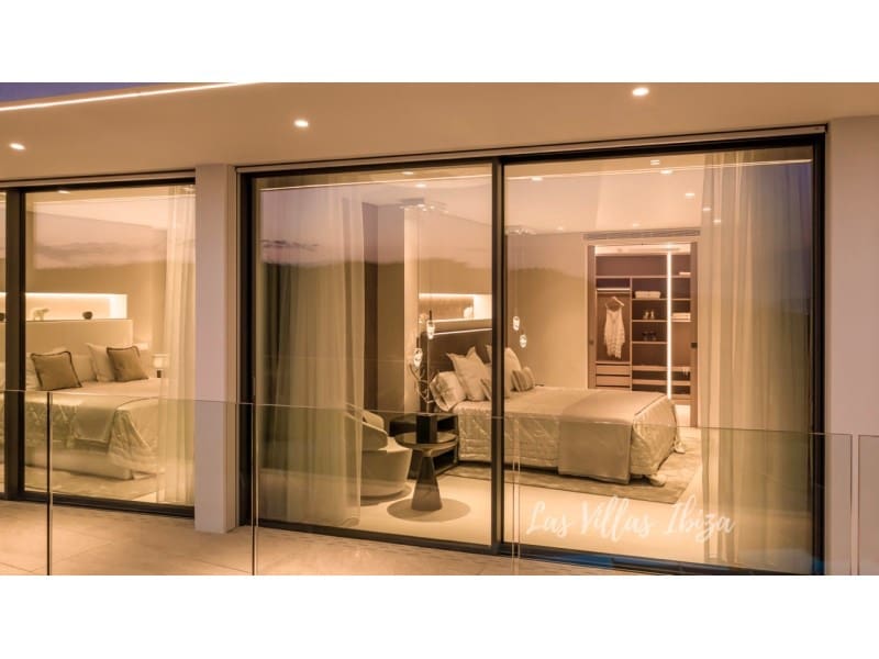 9 makuuhuone Huvila myytävänä paikassa Roca Llisa mukana uima-altaan - 9 800 000 € (Ref: 9574864)