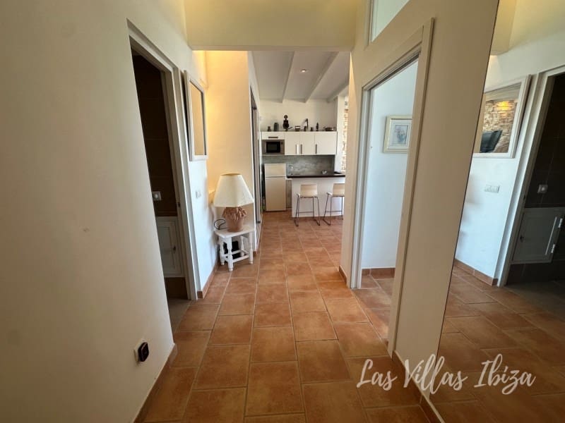Apartamento de 2 habitaciones en San Jose / Sant Josep de Sa Talaia en alquiler - 3.000 € (Ref: 9616161)