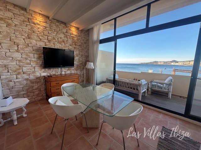 Apartamento de 2 habitaciones en San Jose / Sant Josep de Sa Talaia en alquiler - 3.000 € (Ref: 9616161)