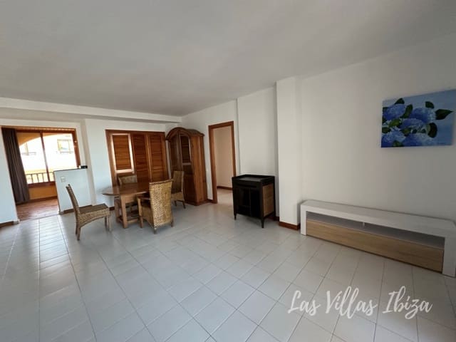 Apartamento de 3 habitaciones en Santa Eulalia / Santa Eularia en alquiler con garaje - 3.300 € (Ref: 9627565)