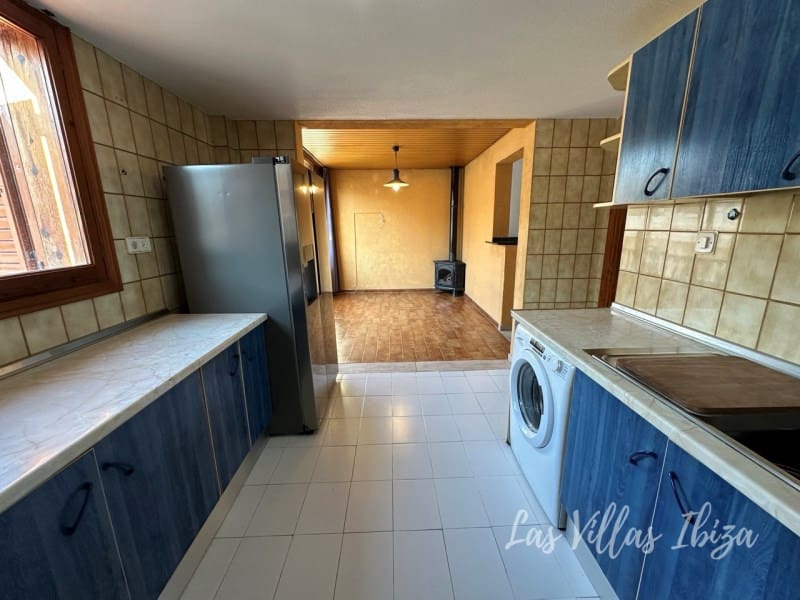 Apartamento de 3 habitaciones en Santa Eulalia / Santa Eularia en alquiler con garaje - 3.300 € (Ref: 9627565)