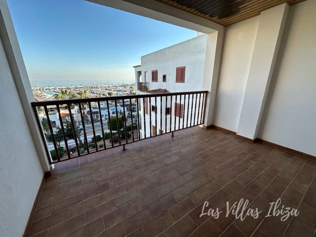 Apartamento de 3 habitaciones en Santa Eulalia / Santa Eularia en alquiler con garaje - 3.300 € (Ref: 9627565)
