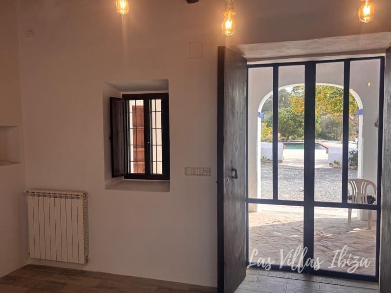 8 camera da letto Villa da affittare in Santa Gertrudis de Fruitera - 9.000 € (Rif: 9639322)