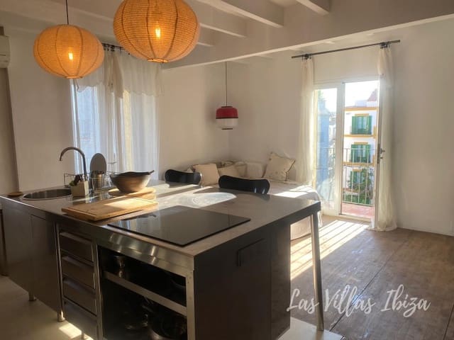 2 soveværelse Lejlighed til salg i Ibiza by - € 1.050.000 (Ref: 9661910)