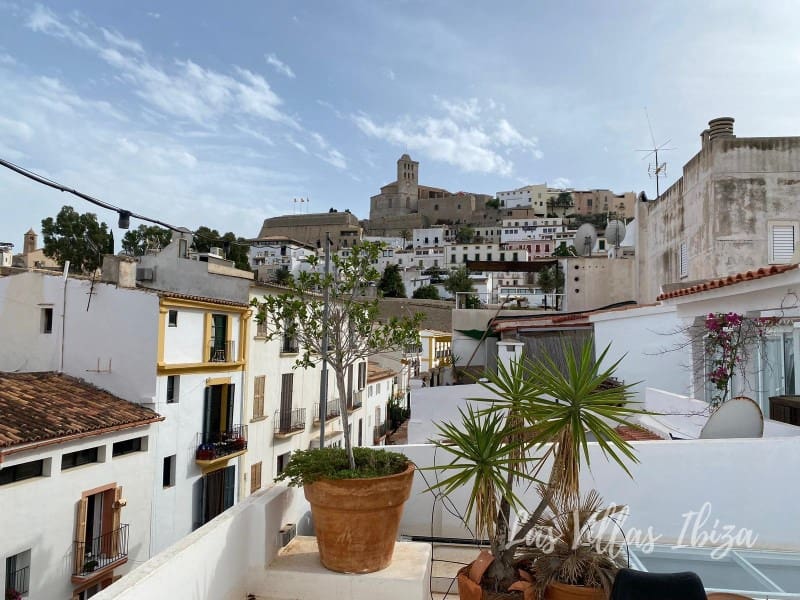 2 soveværelse Lejlighed til salg i Ibiza by - € 1.050.000 (Ref: 9661910)