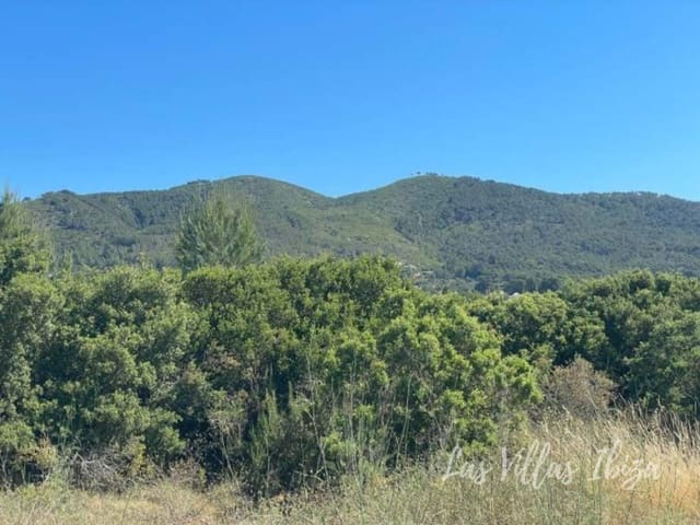Building Plot for sale in Sant Joan de Labritja - € 990,000 (Ref: 9679702)