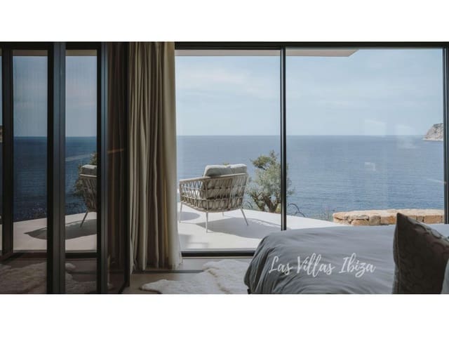 4 makuuhuone Huvila myytävänä paikassa Es Cubells, San Jose / Sant Josep de Sa Talaia mukana uima-altaan 
autotalli - 11 500 000 € (Ref: 9721509)