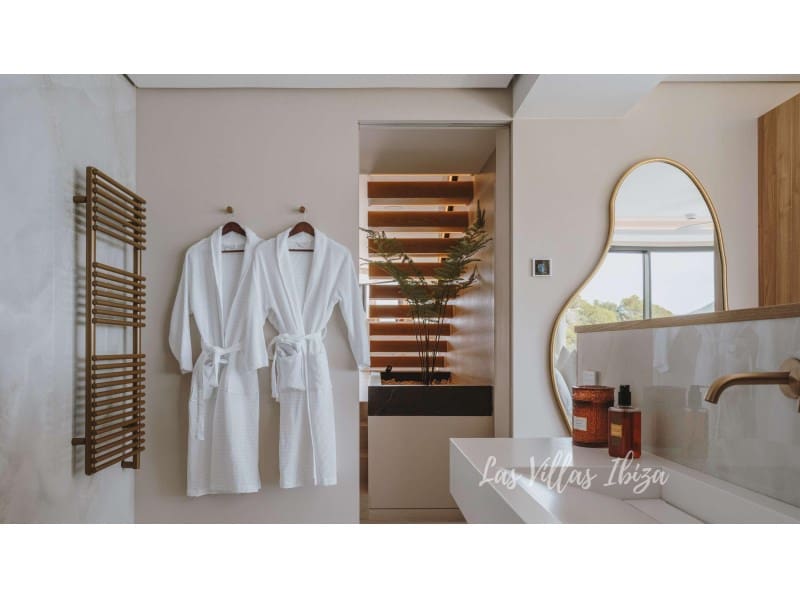 4 quarto Moradia para venda em Es Cubells com piscina garagem - 11 500 000 € (Ref: 9721509)