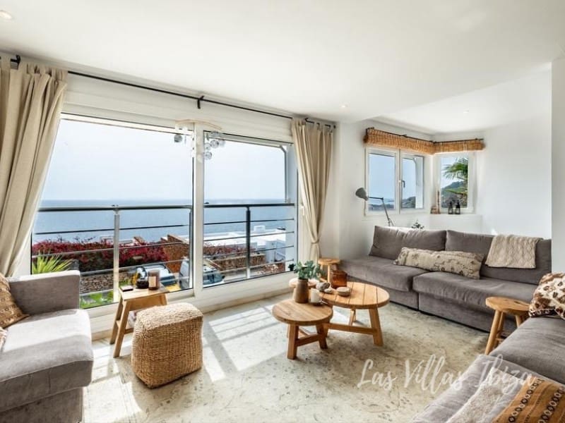 3 bedroom Villa for sale in Roca Llisa with pool garage - € 1,300,000 (Ref: 9735399)