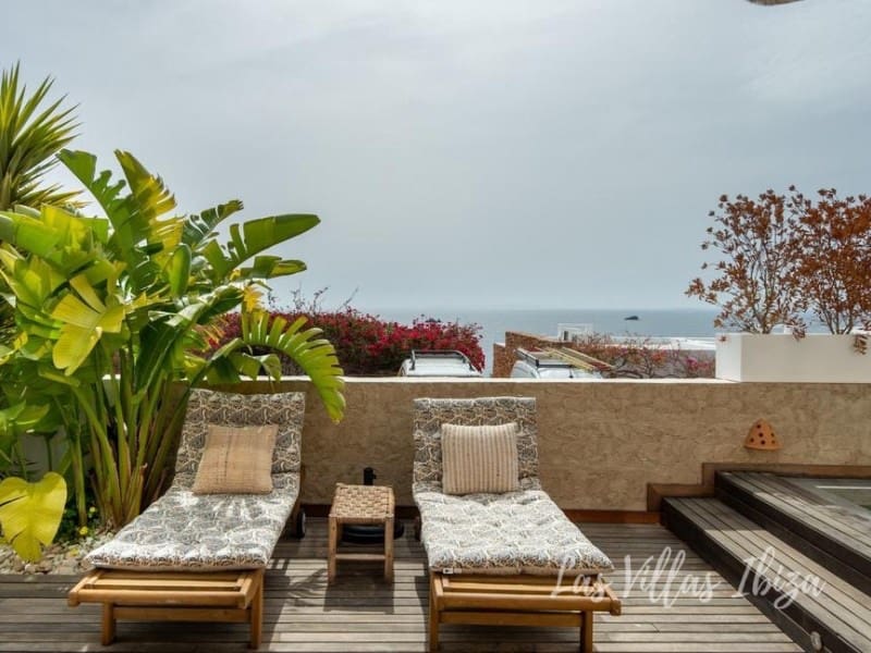 3 bedroom Villa for sale in Roca Llisa with pool garage - € 1,300,000 (Ref: 9735399)