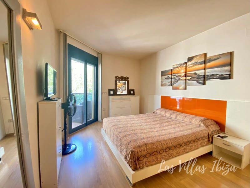 1 makuuhuone Huoneisto vuokrattavana paikassa Ibiza kaupunki mukana 
autotalli - 2 750 € (Ref: 9770523)