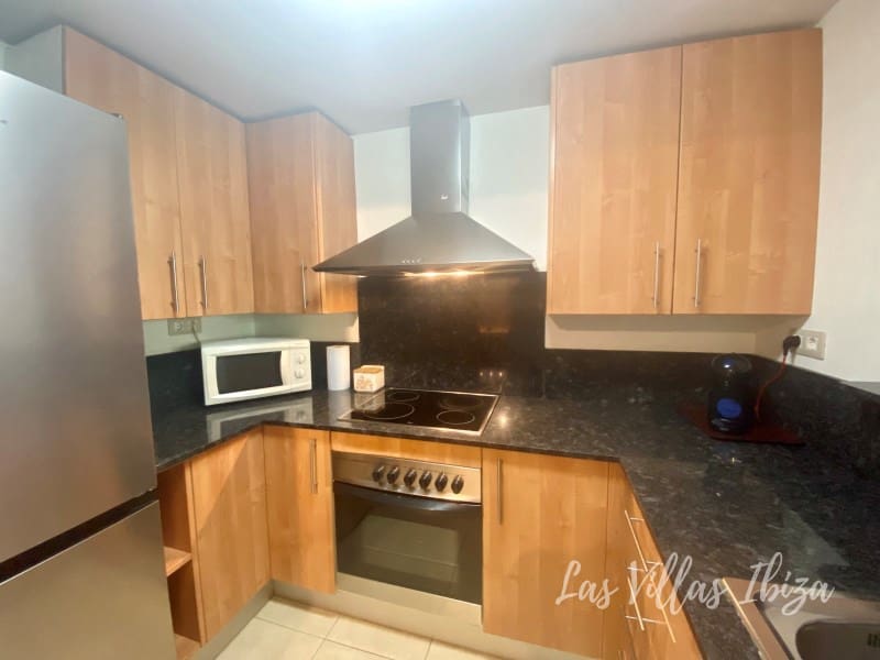 1 makuuhuone Huoneisto vuokrattavana paikassa Ibiza kaupunki mukana 
autotalli - 2 750 € (Ref: 9770523)