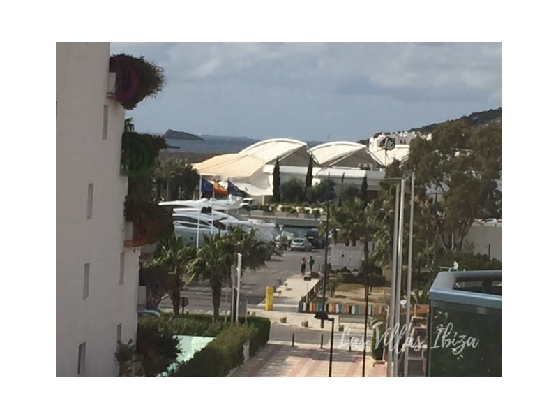 1 makuuhuone Huoneisto vuokrattavana paikassa Ibiza kaupunki mukana 
autotalli - 2 750 € (Ref: 9770523)