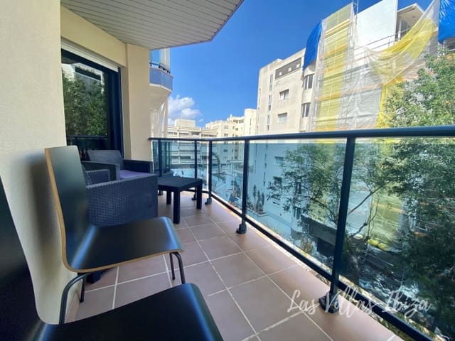 1 makuuhuone Huoneisto vuokrattavana paikassa Ibiza kaupunki mukana 
autotalli - 2 750 € (Ref: 9770523)