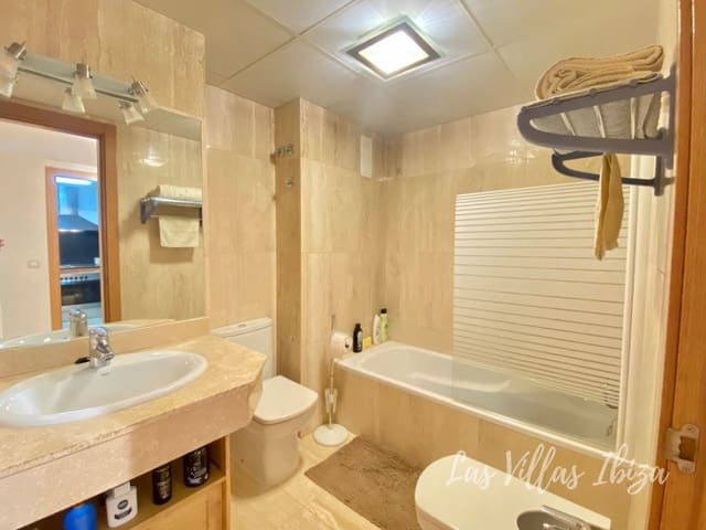 1 makuuhuone Huoneisto vuokrattavana paikassa Ibiza kaupunki mukana 
autotalli - 2 750 € (Ref: 9770523)