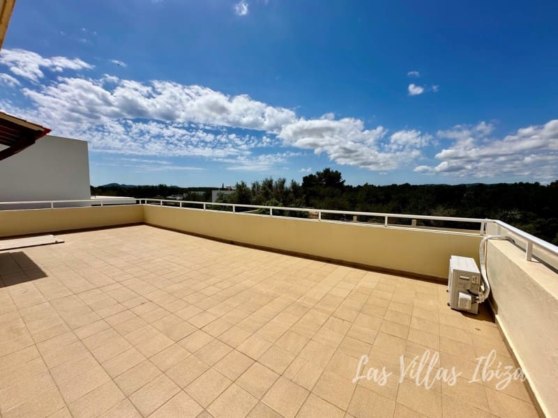 4 bedroom Villa for sale in Santa Gertrudis de Fruitera with pool garage - € 3,000,000 (Ref: 9814349)
