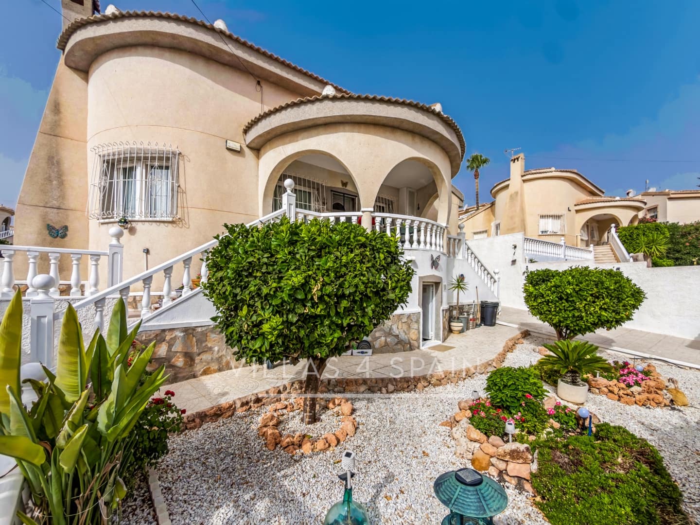 3 sovrum Villa till salu i Ciudad Quesada med pool - 420 000 € (Ref: 10002577)