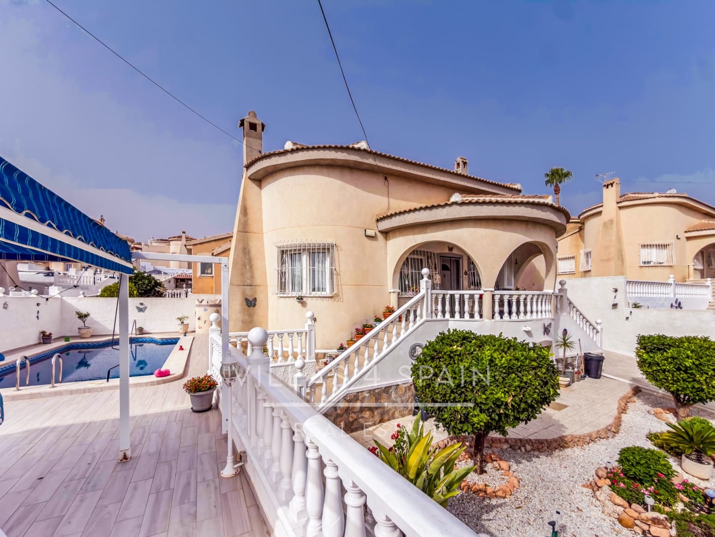 3 sovrum Villa till salu i Ciudad Quesada med pool - 420 000 € (Ref: 10002577)