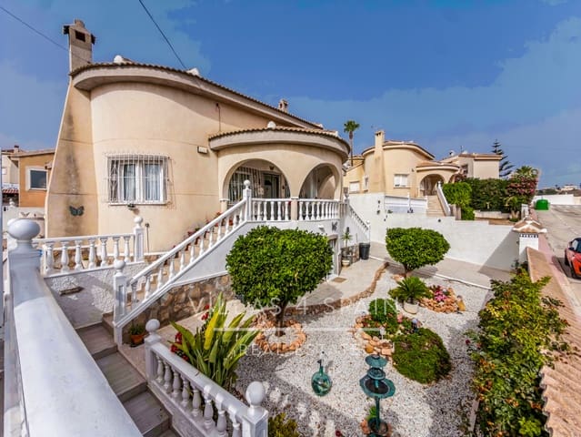 3 sovrum Villa till salu i Ciudad Quesada, Rojales med pool - 420 000 € (Ref: 10002577)