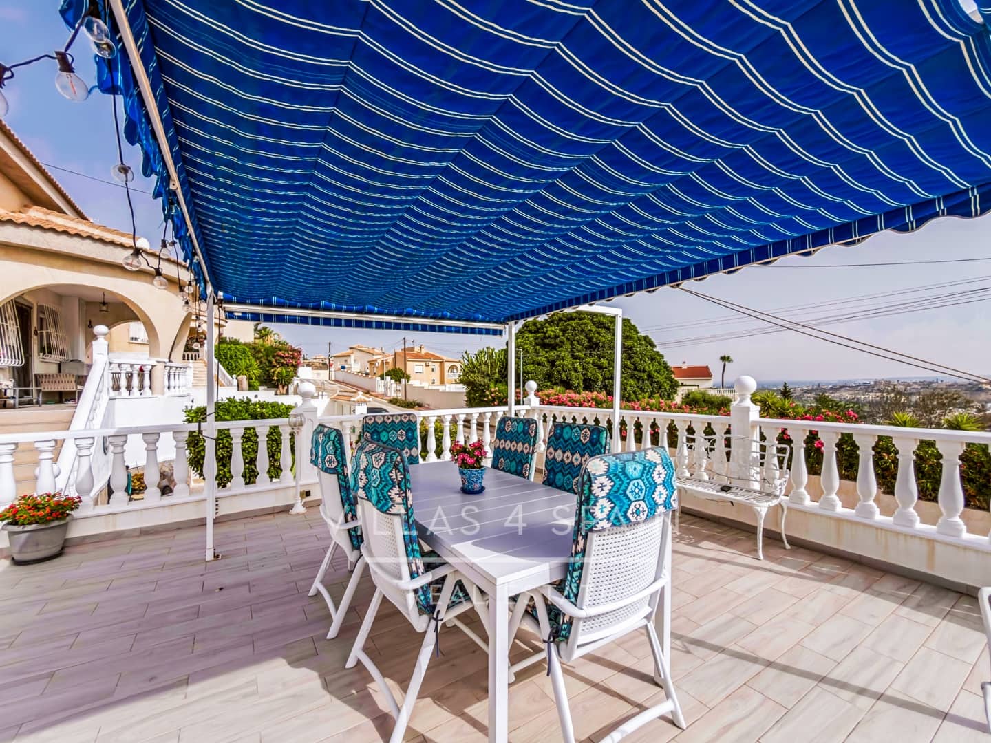 3 sovrum Villa till salu i Ciudad Quesada med pool - 420 000 € (Ref: 10002577)