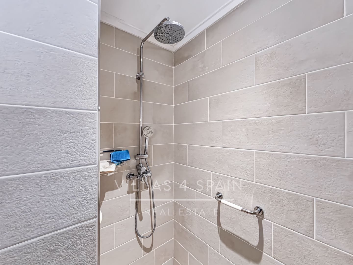 3 soveværelse Villa til salg i Fortuna med swimmingpool garage - € 259.000 (Ref: 10010238)