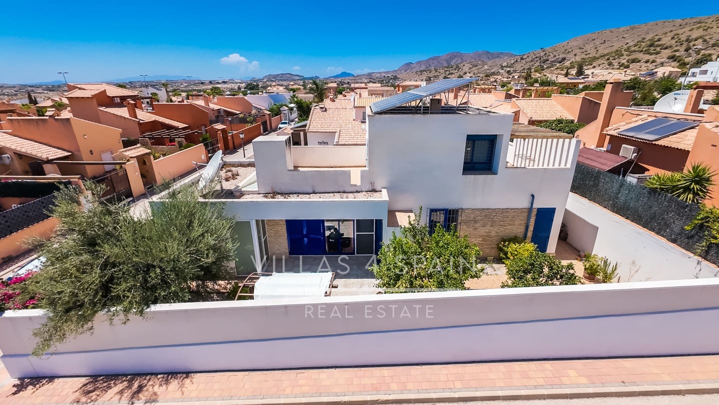 3 soveværelse Villa til salg i Fortuna med swimmingpool garage - € 259.000 (Ref: 10010238)