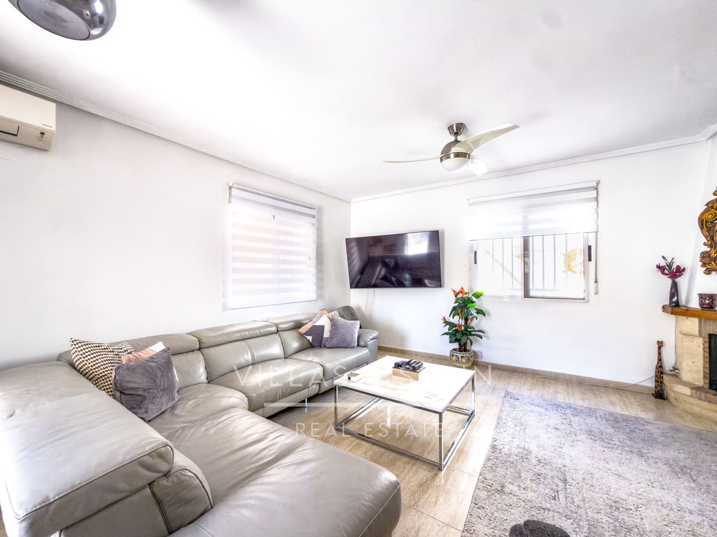 3 makuuhuone Huvila myytävänä paikassa Villamartin mukana uima-altaan - 339 000 € (Ref: 10080359)