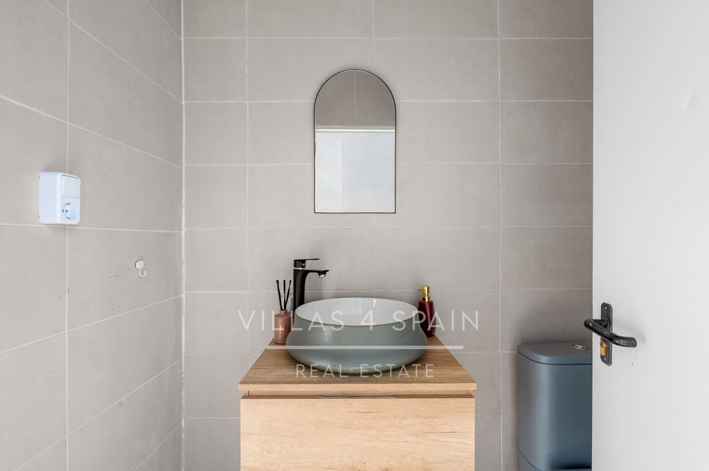 4 chambre Villa/Maison à vendre à Fortuna avec piscine - 355 000 € (Ref: 10093815)