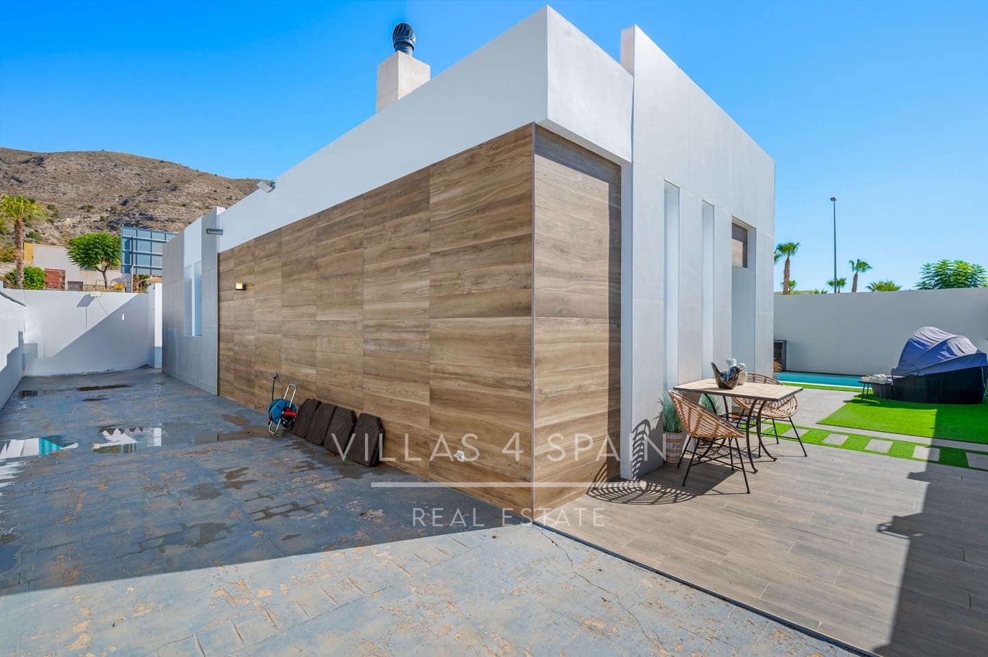 4 chambre Villa/Maison à vendre à Fortuna avec piscine - 355 000 € (Ref: 10093815)
