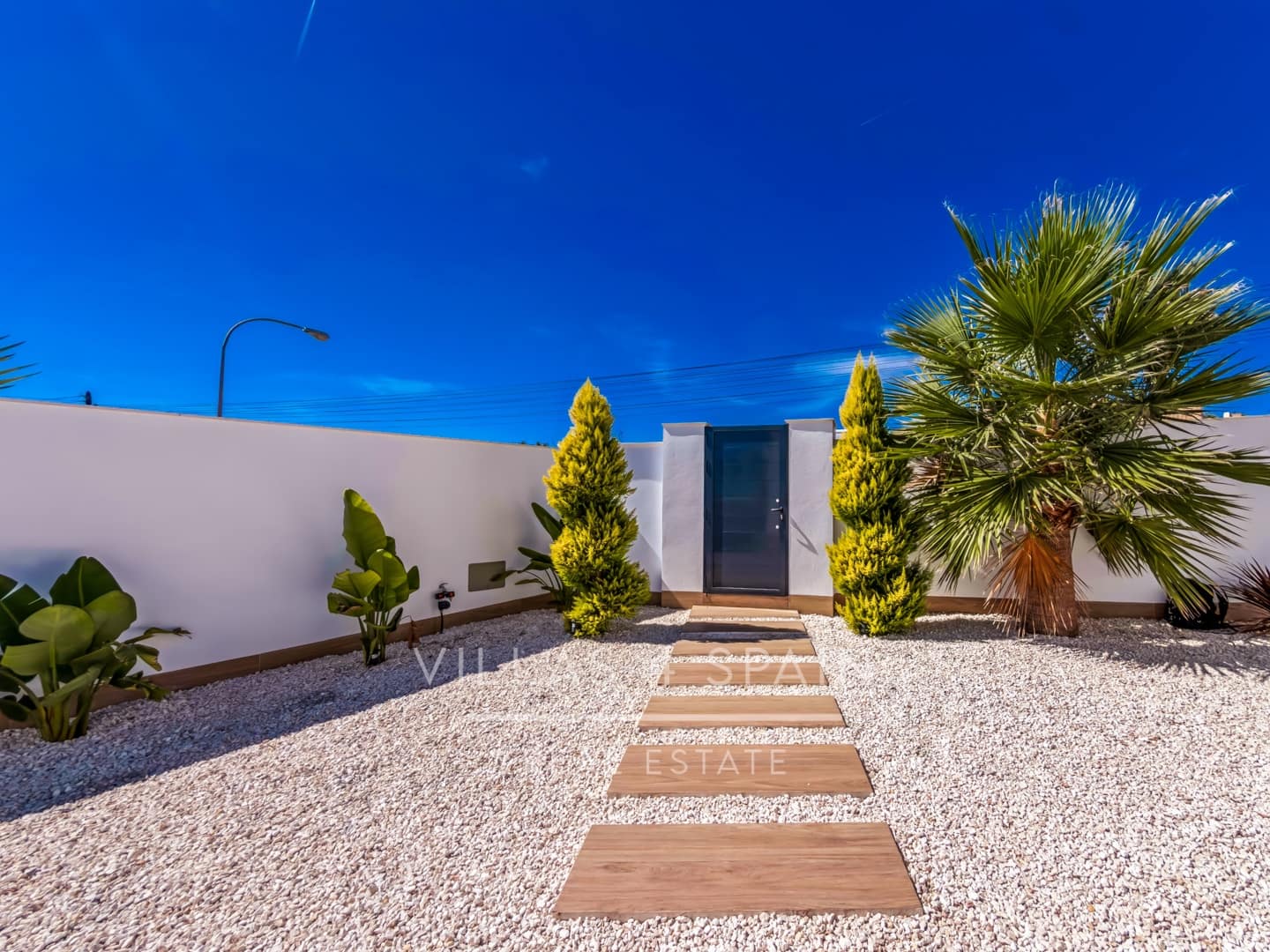 5 makuuhuone Huvila myytävänä paikassa Ciudad Quesada mukana uima-altaan - 850 000 € (Ref: 10100876)