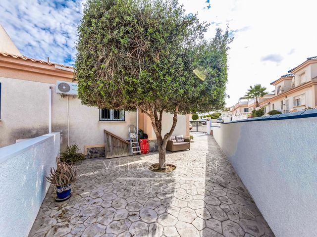 2 camera da letto Casa in vendita in Ciudad Quesada, Rojales con piscina - 259.950 € (Rif: 10121047)
