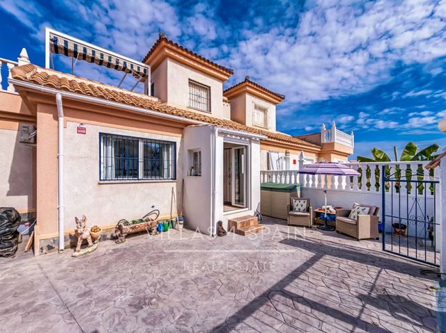 2 camera da letto Casa in vendita in Ciudad Quesada, Rojales con piscina - 259.950 € (Rif: 10121047)