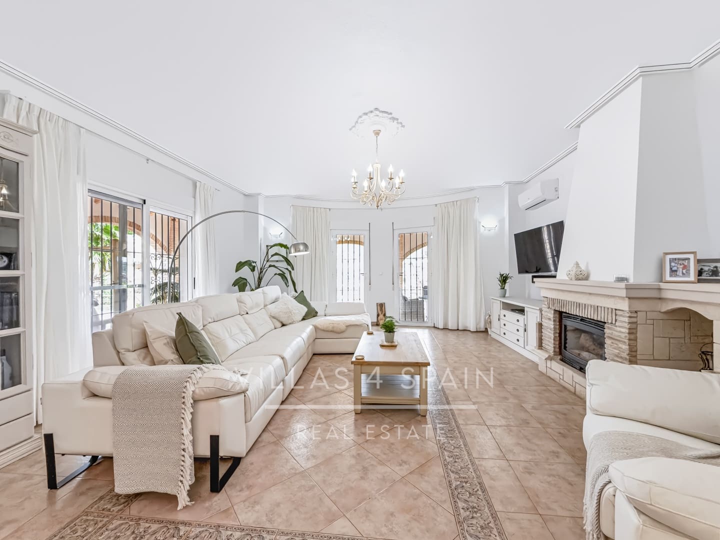 6 chambre Villa/Maison à vendre à Las Casicas avec piscine garage - 549 950 € (Ref: 10157186)
