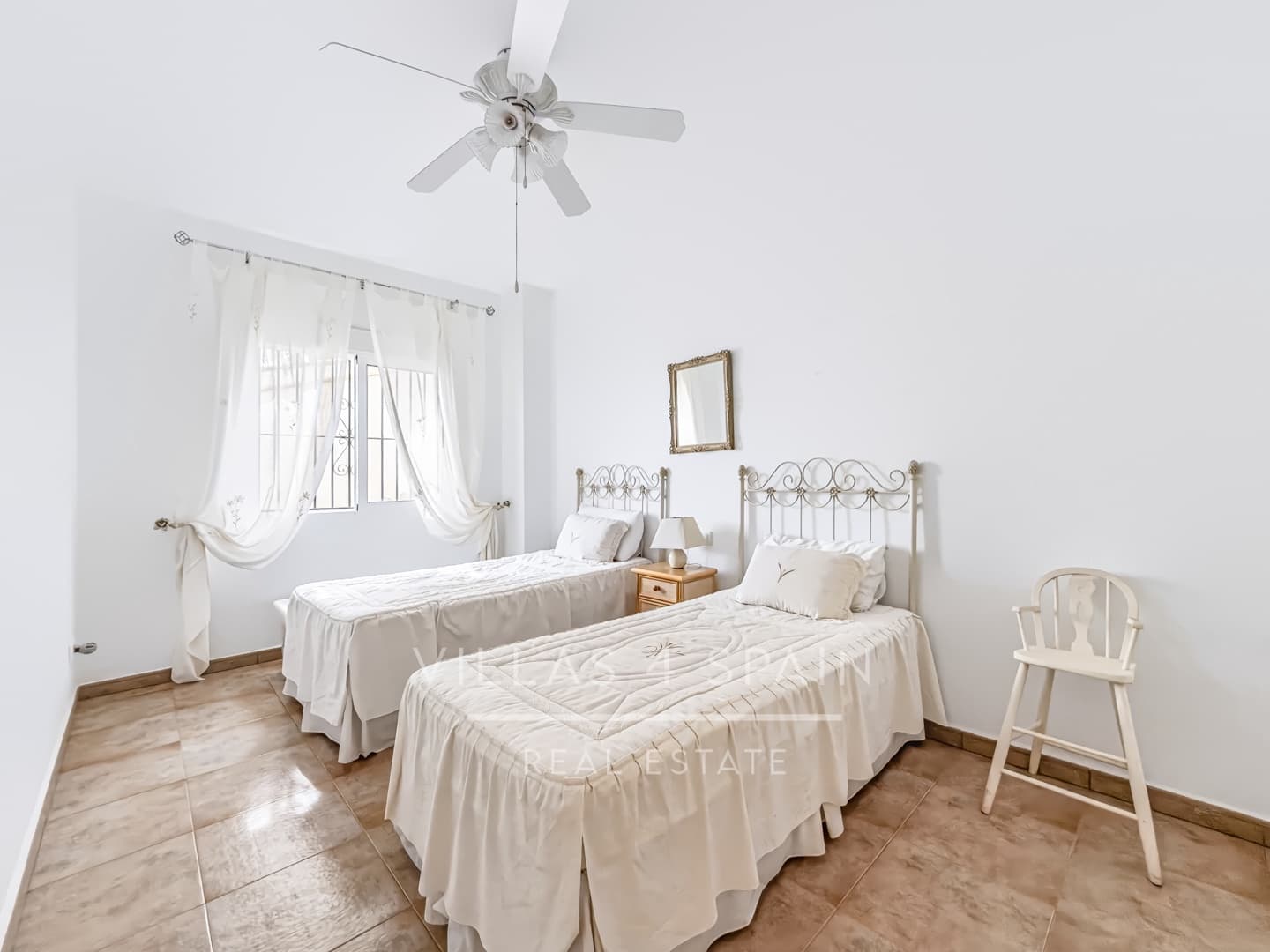 6 chambre Villa/Maison à vendre à Las Casicas avec piscine garage - 549 950 € (Ref: 10157186)