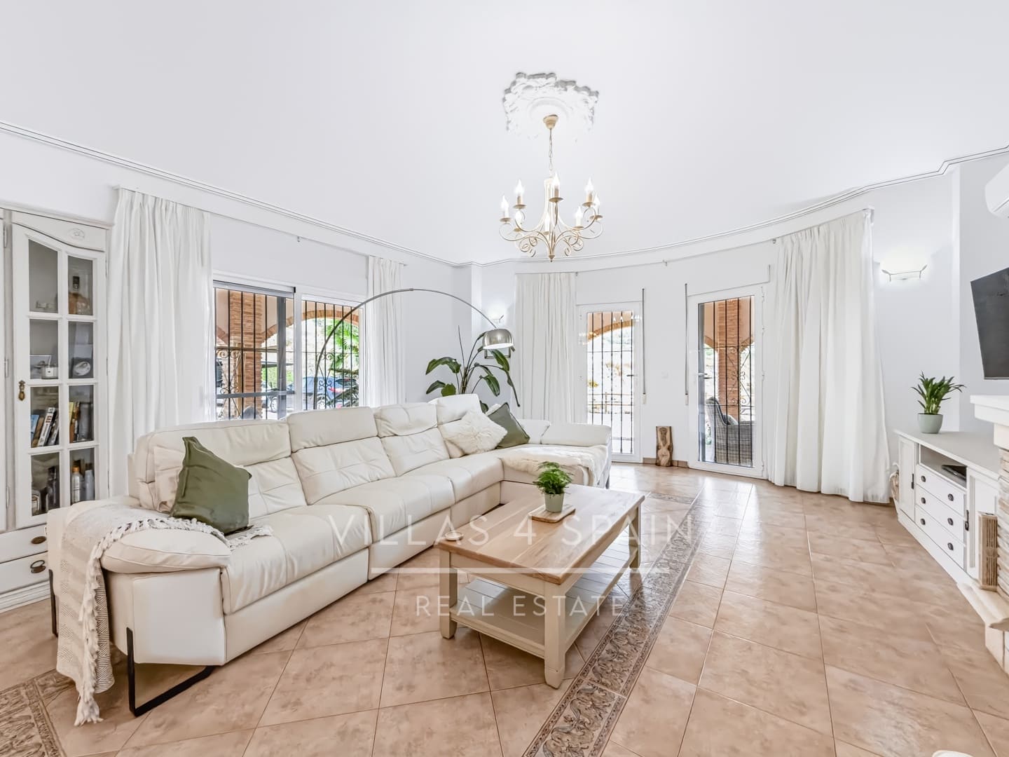 6 chambre Villa/Maison à vendre à Las Casicas avec piscine garage - 549 950 € (Ref: 10157186)