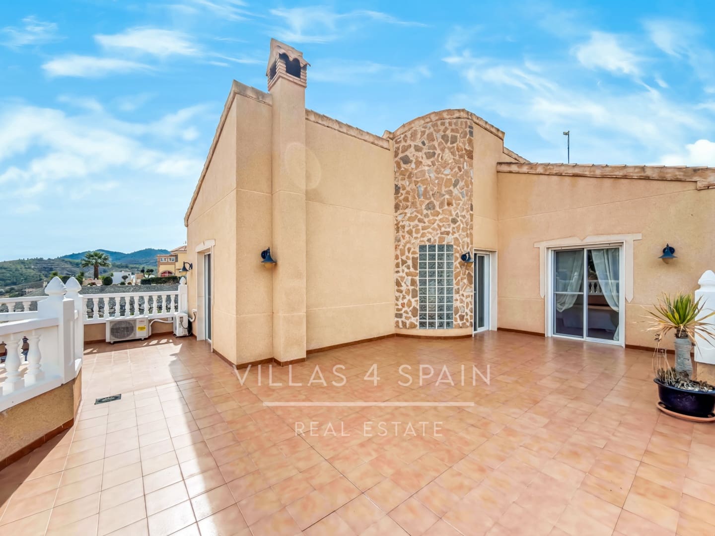 6 chambre Villa/Maison à vendre à Las Casicas avec piscine garage - 549 950 € (Ref: 10157186)