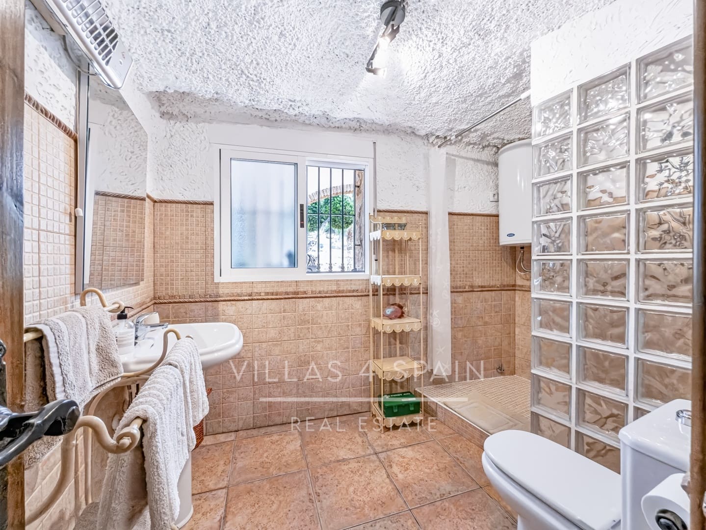 6 chambre Villa/Maison à vendre à Las Casicas avec piscine garage - 549 950 € (Ref: 10157186)