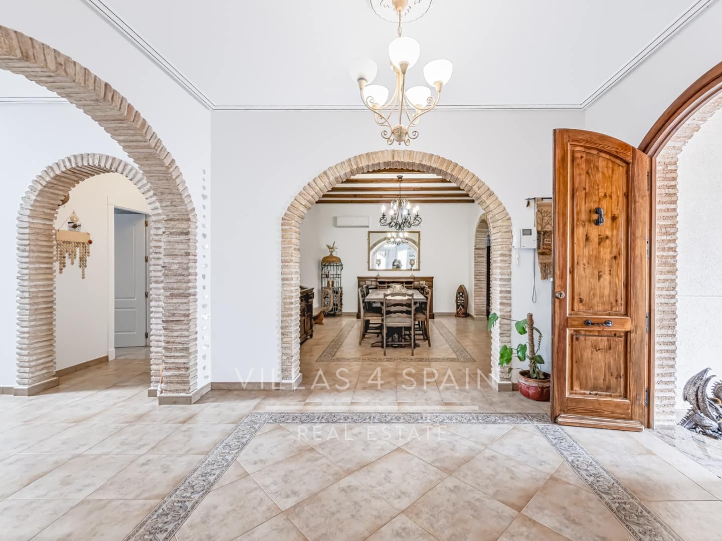 6 chambre Villa/Maison à vendre à Las Casicas avec piscine garage - 549 950 € (Ref: 10157186)