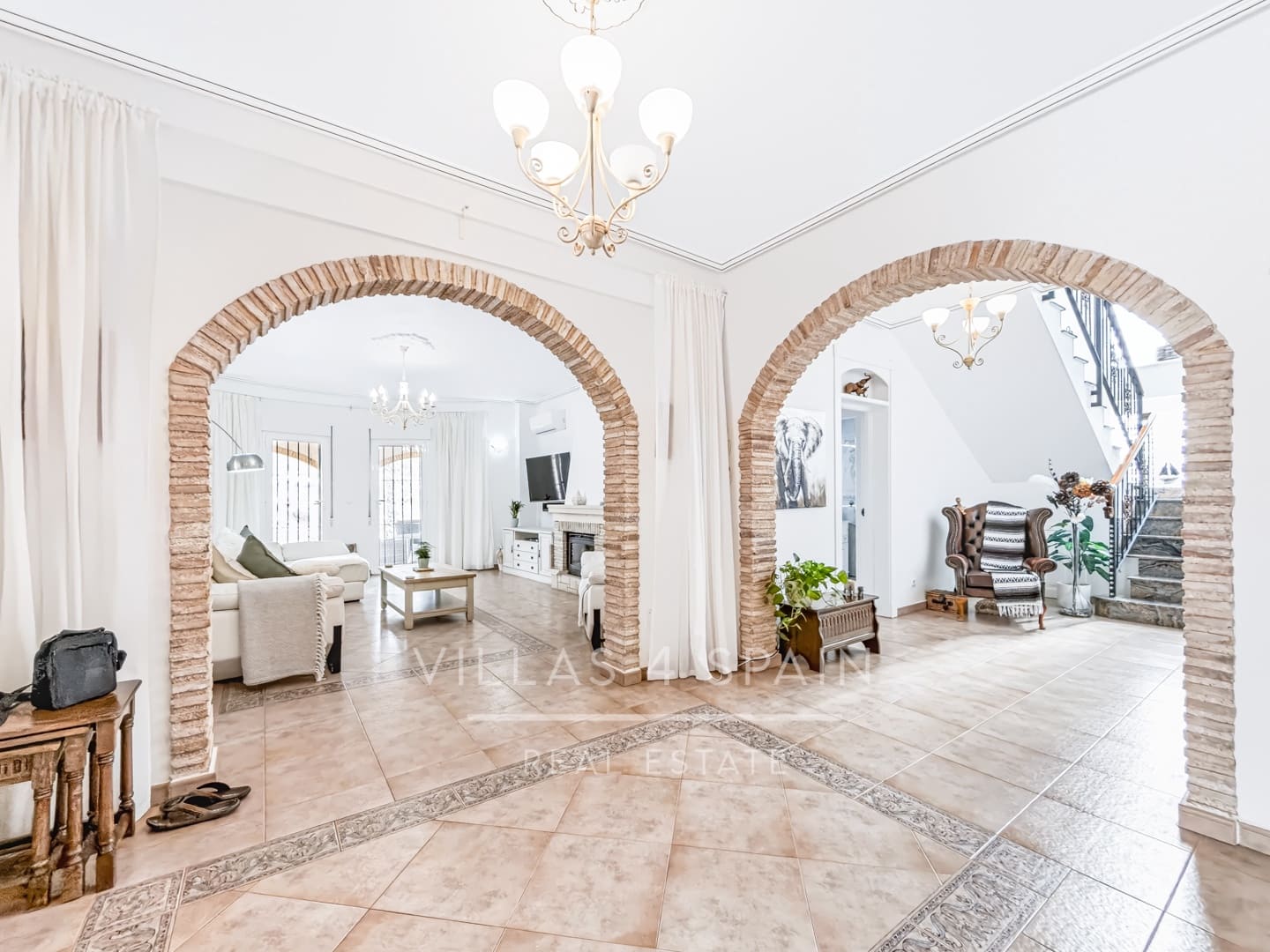 6 chambre Villa/Maison à vendre à Las Casicas avec piscine garage - 549 950 € (Ref: 10157186)