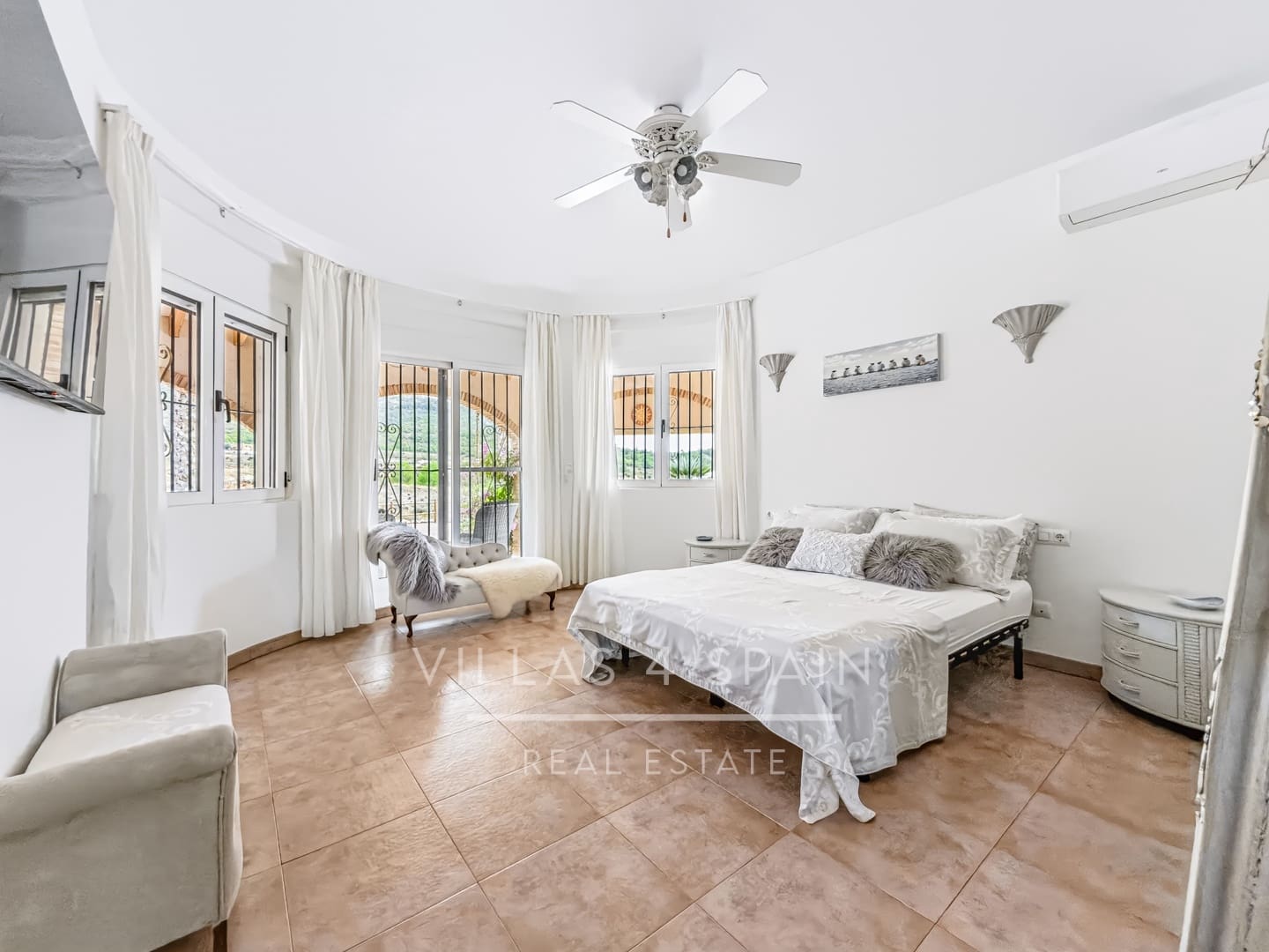 6 chambre Villa/Maison à vendre à Las Casicas avec piscine garage - 549 950 € (Ref: 10157186)