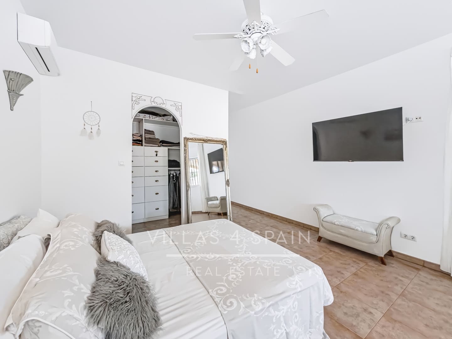 6 chambre Villa/Maison à vendre à Las Casicas avec piscine garage - 549 950 € (Ref: 10157186)